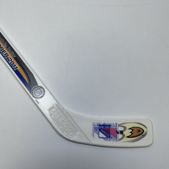 NHL Officially 2011 NHL Premiere Stockholm Mini Hockey Stick USA Sher-Wood NEW - Picture 3 of 4